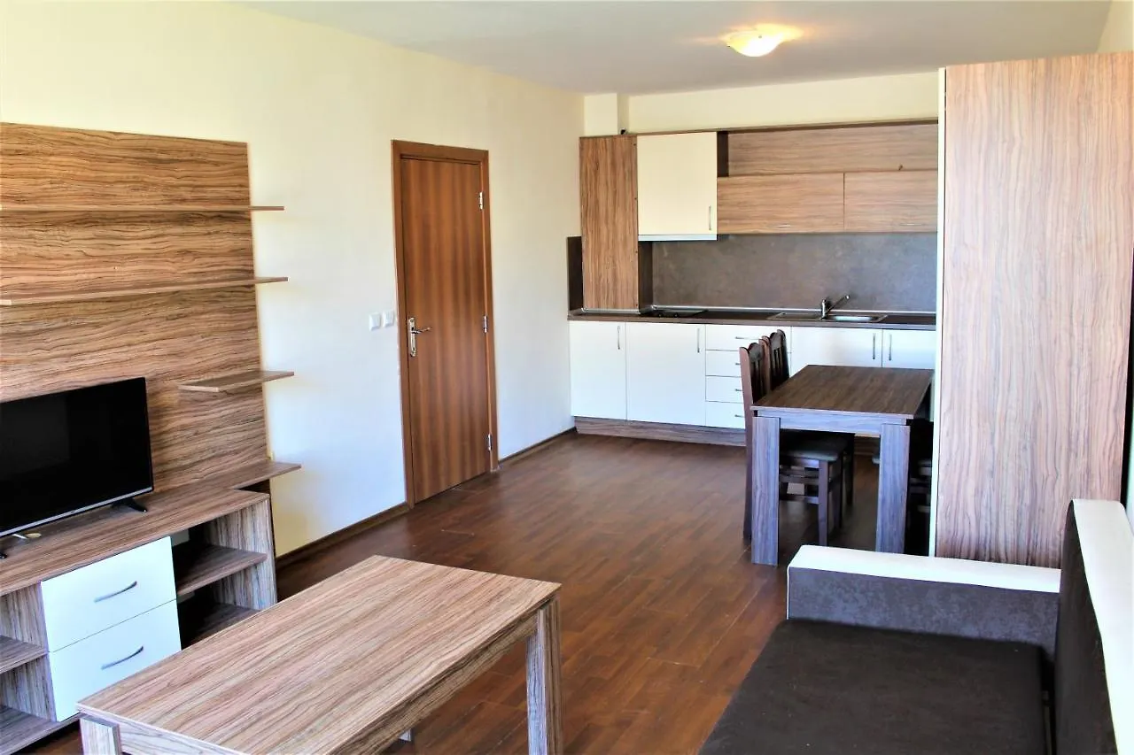 Solei Apartments Primorsko
