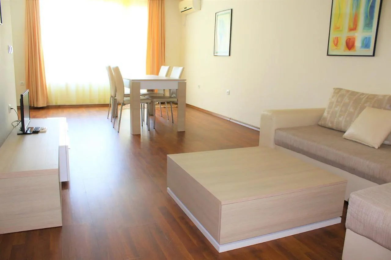 Solei Apartments Primorsko