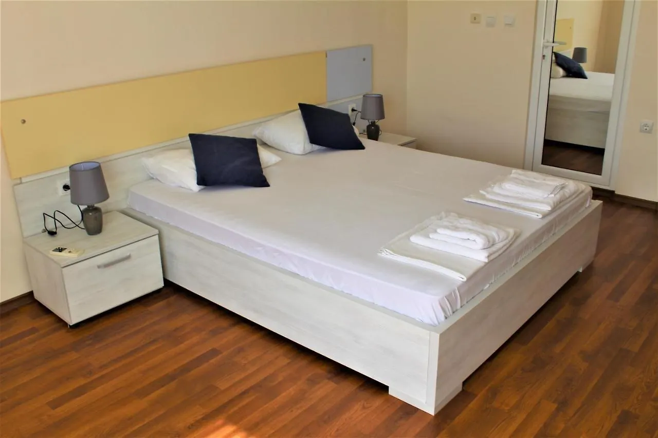 Solei Apartments Primorsko 0*,