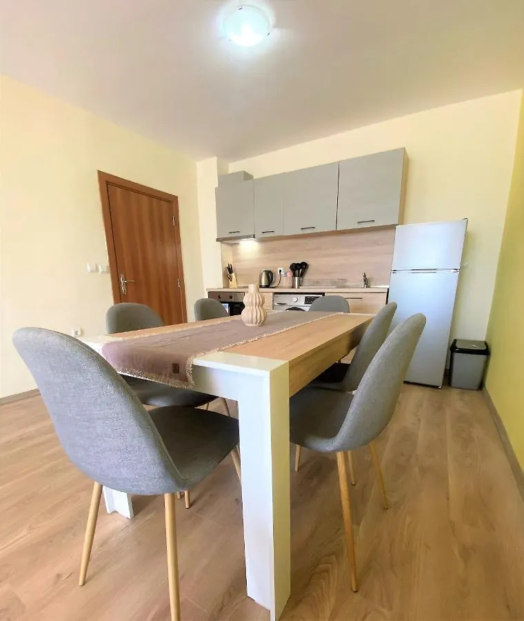 Solei Apartments Primorsko